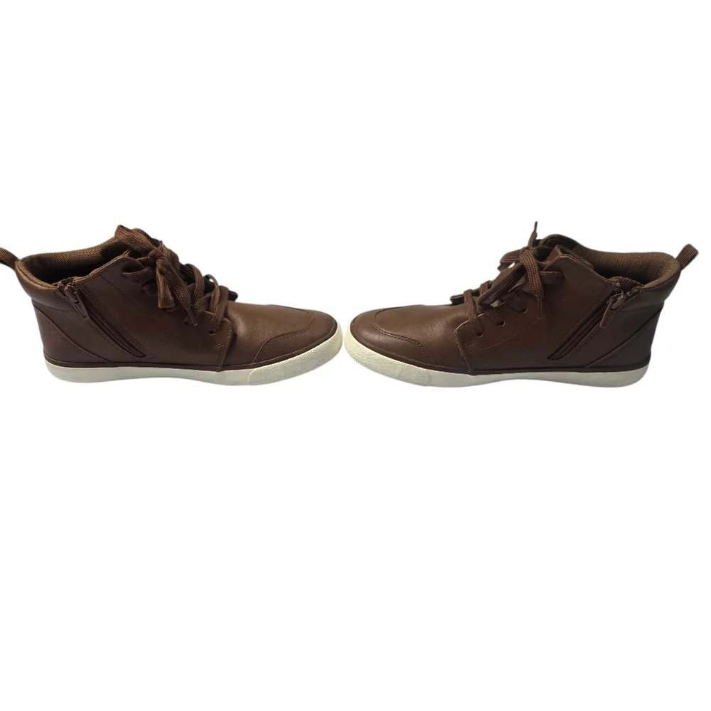 Wonder Nation boys' casual hi-top shoes